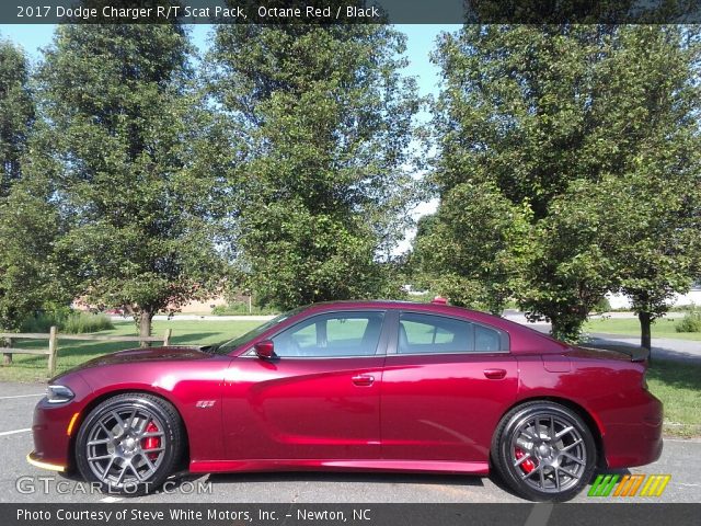 2017 Dodge Charger R/T Scat Pack in Octane Red