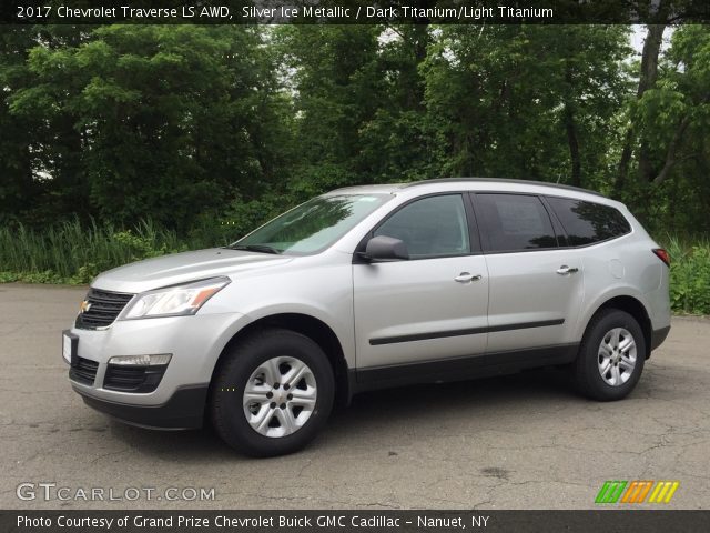 2017 Chevrolet Traverse LS AWD in Silver Ice Metallic