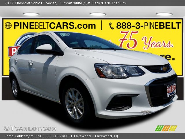 2017 Chevrolet Sonic LT Sedan in Summit White