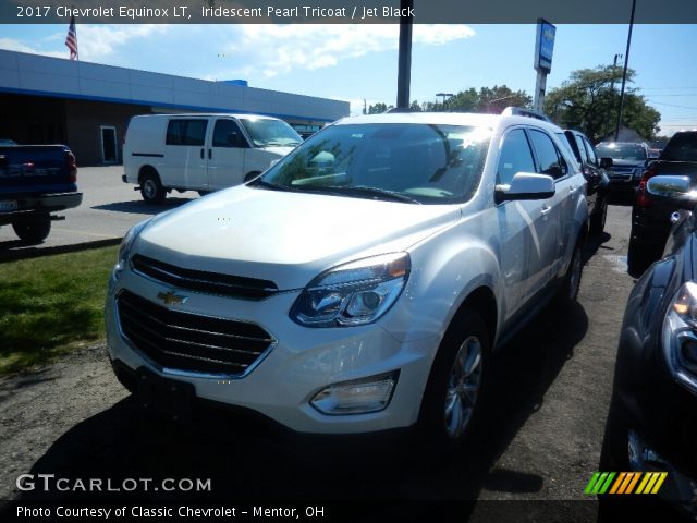 2017 Chevrolet Equinox LT in Iridescent Pearl Tricoat