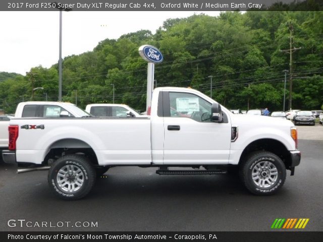 2017 Ford F250 Super Duty XLT Regular Cab 4x4 in Oxford White