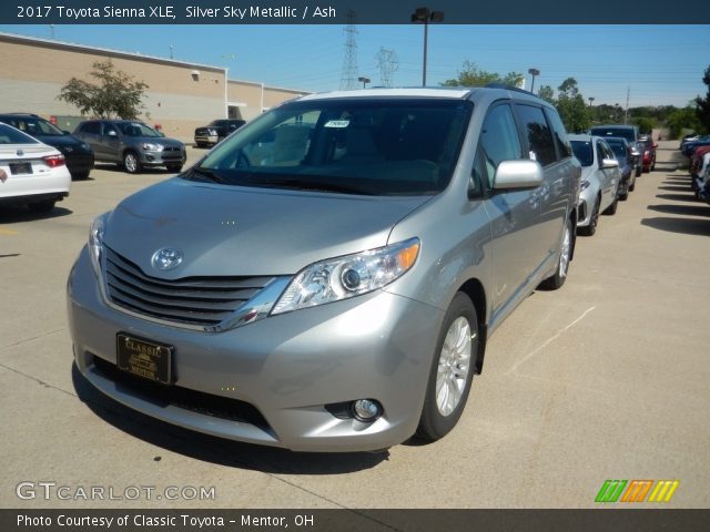 2017 Toyota Sienna XLE in Silver Sky Metallic