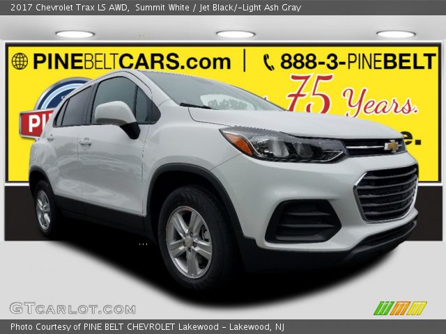 2017 Chevrolet Trax LS AWD in Summit White