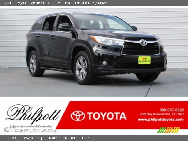 2015 Toyota Highlander XLE in Attitude Black Metallic