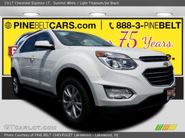 2017 Chevrolet Equinox LT in Summit White