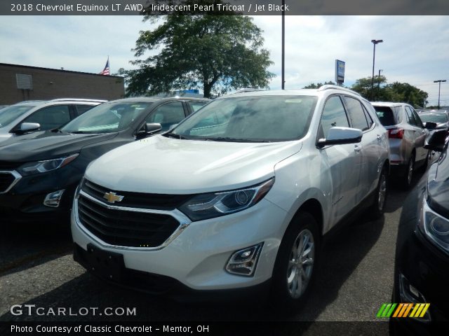 2018 Chevrolet Equinox LT AWD in Iridescent Pearl Tricoat