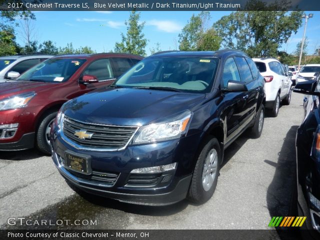 2017 Chevrolet Traverse LS in Blue Velvet Metallic