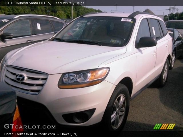 2010 Hyundai Santa Fe GLS in Pearl White