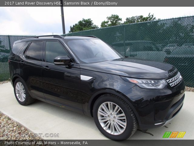 2017 Land Rover Discovery HSE in Santorini Black