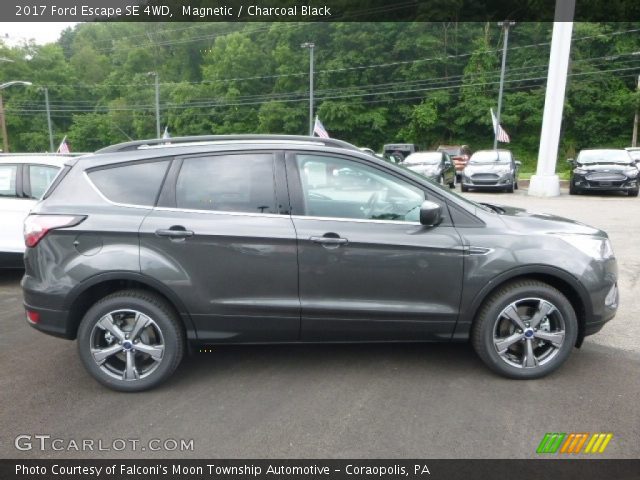 2017 Ford Escape SE 4WD in Magnetic