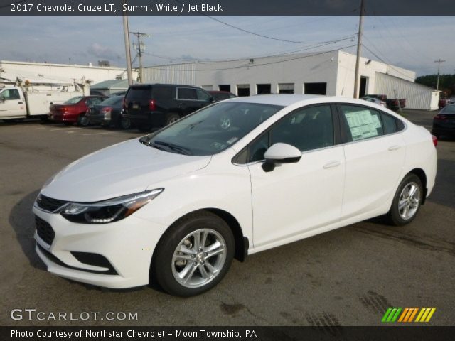 2017 Chevrolet Cruze LT in Summit White