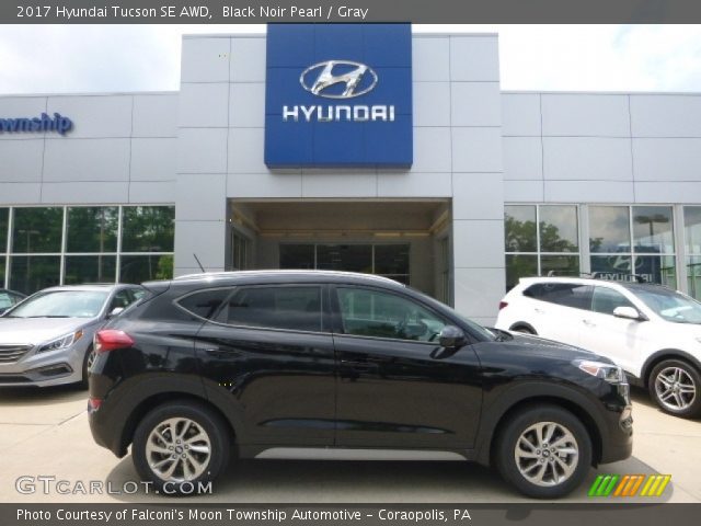 2017 Hyundai Tucson SE AWD in Black Noir Pearl