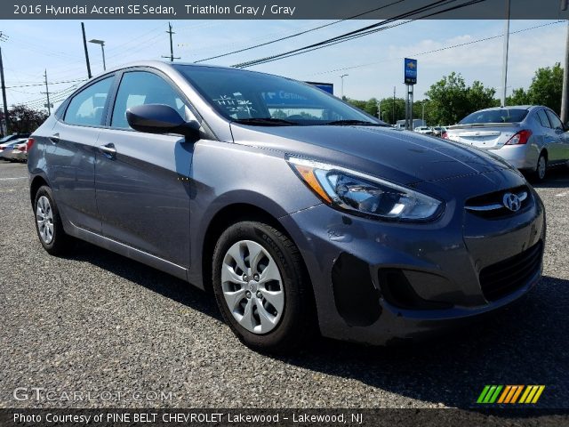 2016 Hyundai Accent SE Sedan in Triathlon Gray