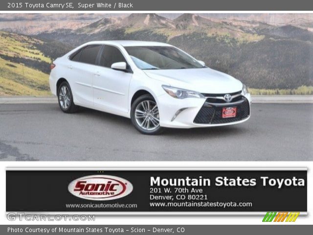 2015 Toyota Camry SE in Super White