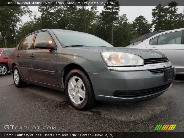 2005 Chevrolet Malibu LS V6 Sedan in Medium Gray Metallic