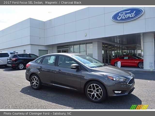 2017 Ford Focus SEL Sedan in Magnetic