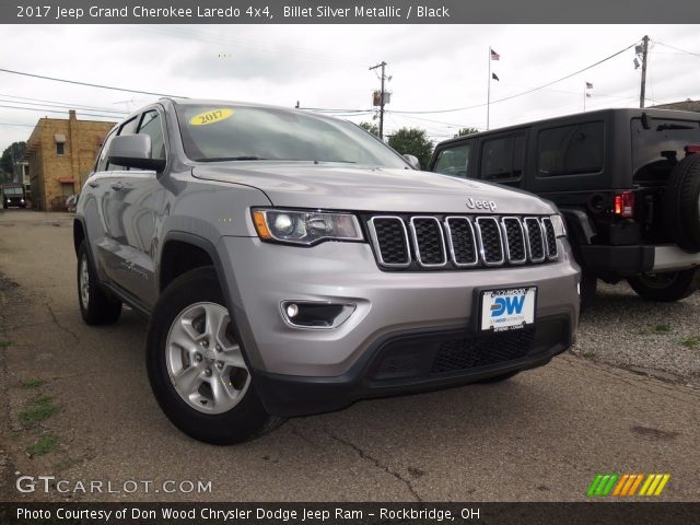 2017 Jeep Grand Cherokee Laredo 4x4 in Billet Silver Metallic
