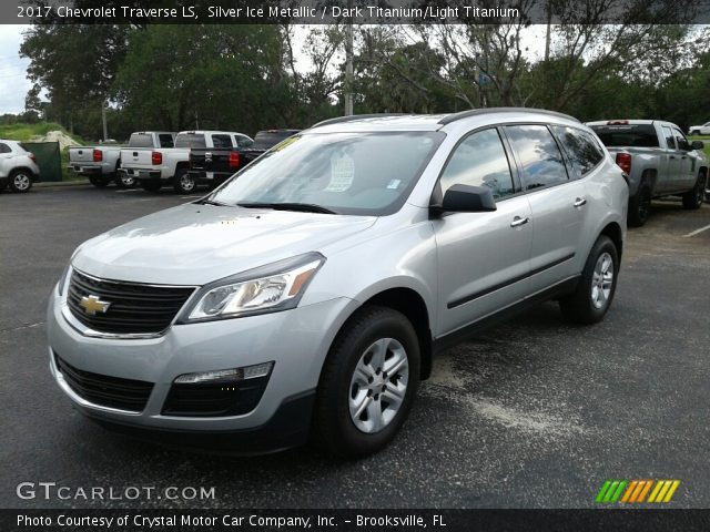 2017 Chevrolet Traverse LS in Silver Ice Metallic