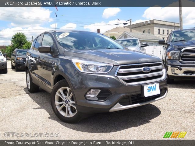 2017 Ford Escape SE 4WD in Magnetic