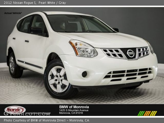 2012 Nissan Rogue S in Pearl White
