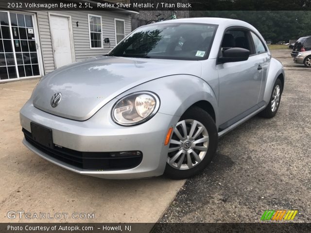 2012 Volkswagen Beetle 2.5L in Reflex Silver Metallic