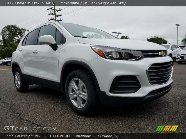 2017 Chevrolet Trax LS AWD in Summit White