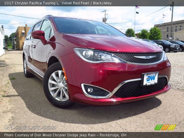 2017 Chrysler Pacifica Touring L in Velvet Red Pearl