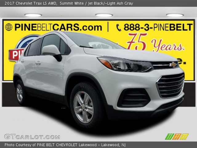 2017 Chevrolet Trax LS AWD in Summit White