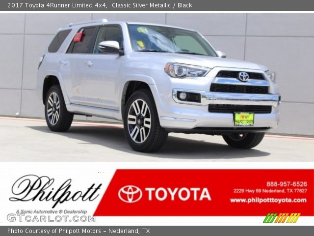 2017 Toyota 4Runner Limited 4x4 in Classic Silver Metallic