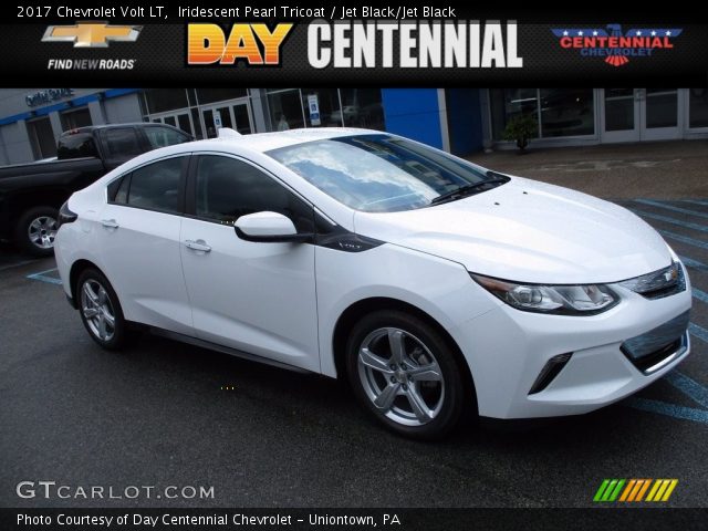 2017 Chevrolet Volt LT in Iridescent Pearl Tricoat