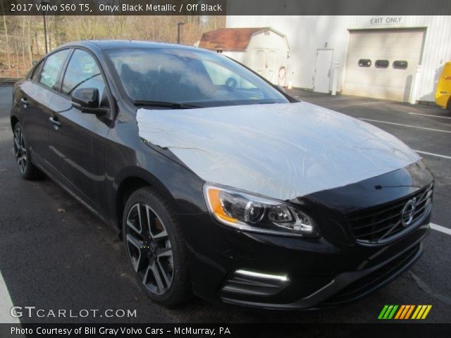 2017 Volvo S60 T5 in Onyx Black Metallic