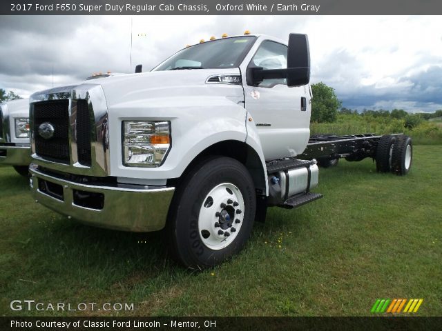 2017 Ford F650 Super Duty Regular Cab Chassis in Oxford White