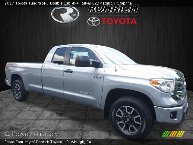 2017 Toyota Tundra SR5 Double Cab 4x4 in Silver Sky Metallic