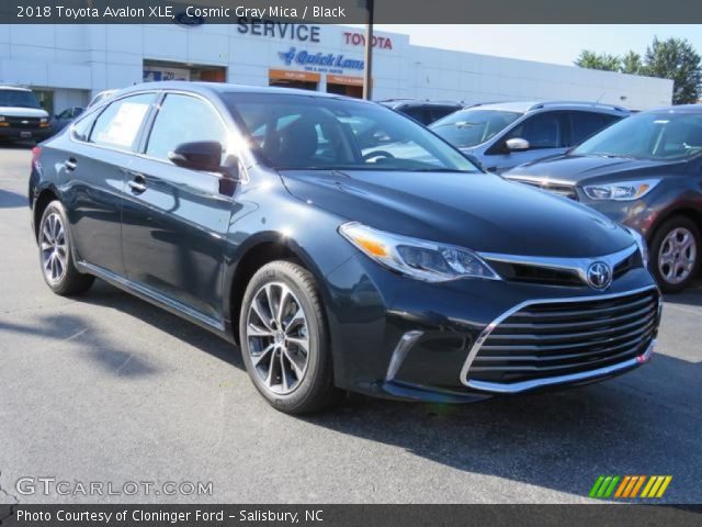 2018 Toyota Avalon XLE in Cosmic Gray Mica