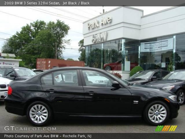 2009 BMW 3 Series 328xi Sedan in Jet Black