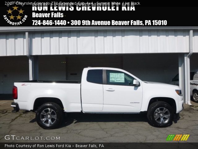 2017 Chevrolet Colorado Z71 Extended Cab 4x4 in Summit White