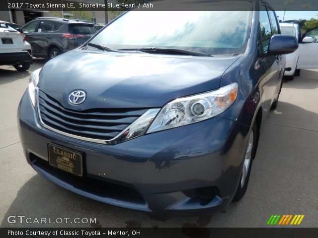 2017 Toyota Sienna LE in Shoreline Blue Pearl