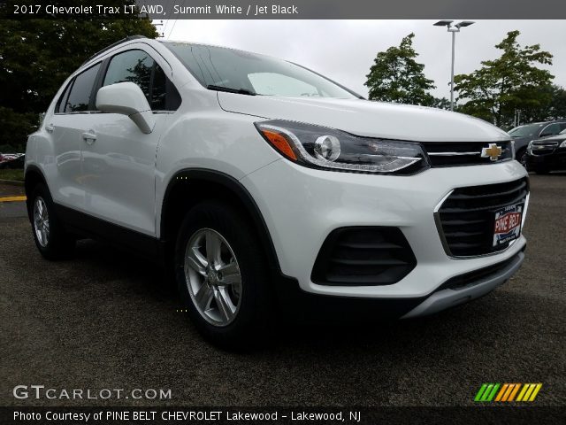 2017 Chevrolet Trax LT AWD in Summit White