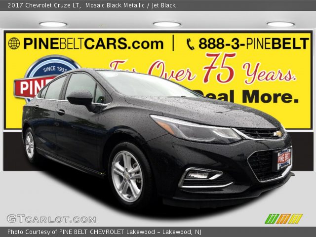 2017 Chevrolet Cruze LT in Mosaic Black Metallic