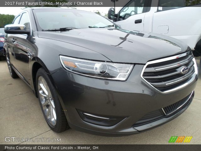 2017 Ford Taurus Limited in Magnetic