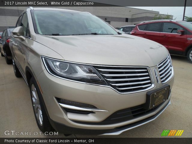 2017 Lincoln MKC Select in White Gold