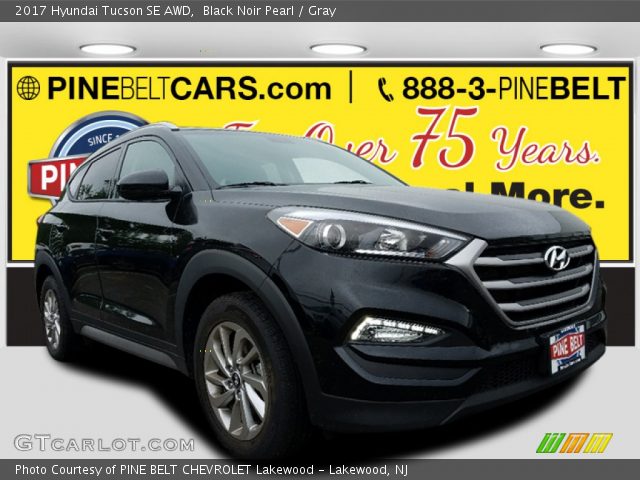 2017 Hyundai Tucson SE AWD in Black Noir Pearl