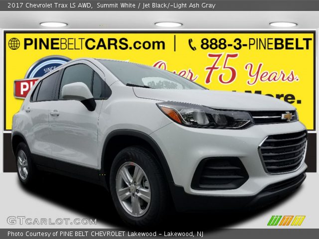 2017 Chevrolet Trax LS AWD in Summit White