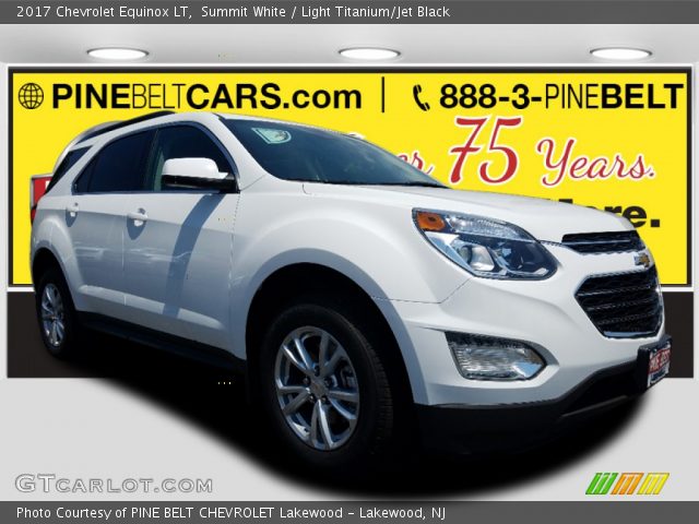 2017 Chevrolet Equinox LT in Summit White