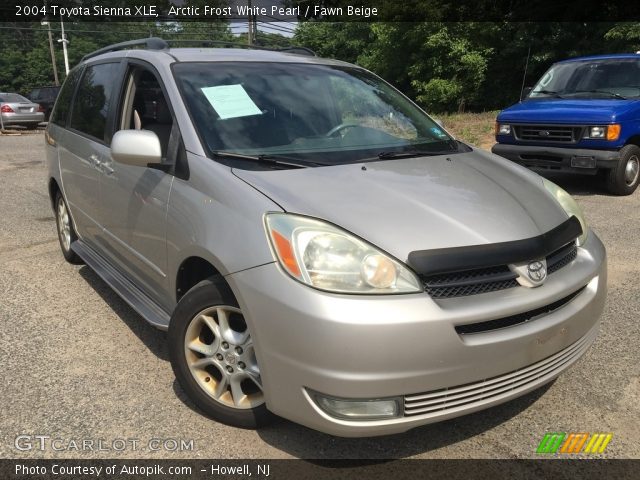 2004 Toyota Sienna XLE in Arctic Frost White Pearl
