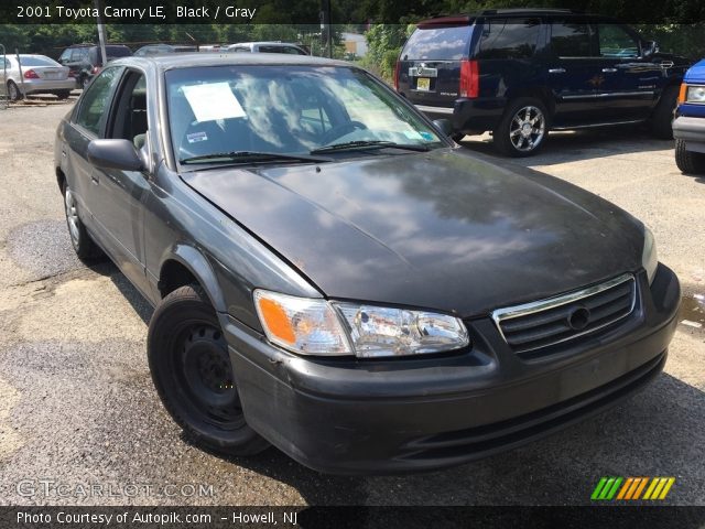 2001 Toyota Camry LE in Black