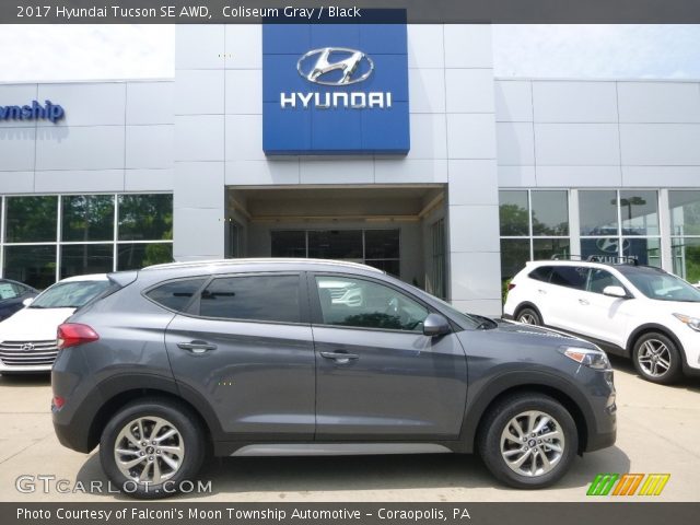 2017 Hyundai Tucson SE AWD in Coliseum Gray