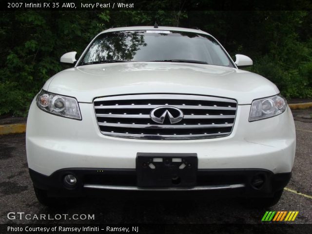 2007 Infiniti FX 35 AWD in Ivory Pearl