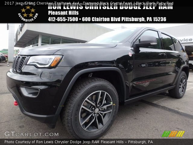 2017 Jeep Grand Cherokee Trailhawk 4x4 in Diamond Black Crystal Pearl