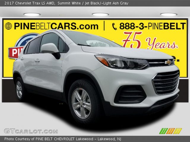 2017 Chevrolet Trax LS AWD in Summit White